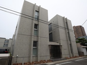 103号室