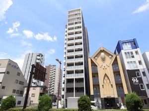 プレサンスロジェ千種内山