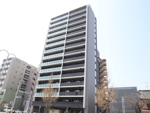 プレサンスレイズ桜山WEST