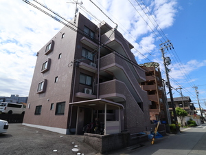 メゾン西山