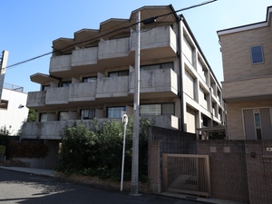 アトリウム前田